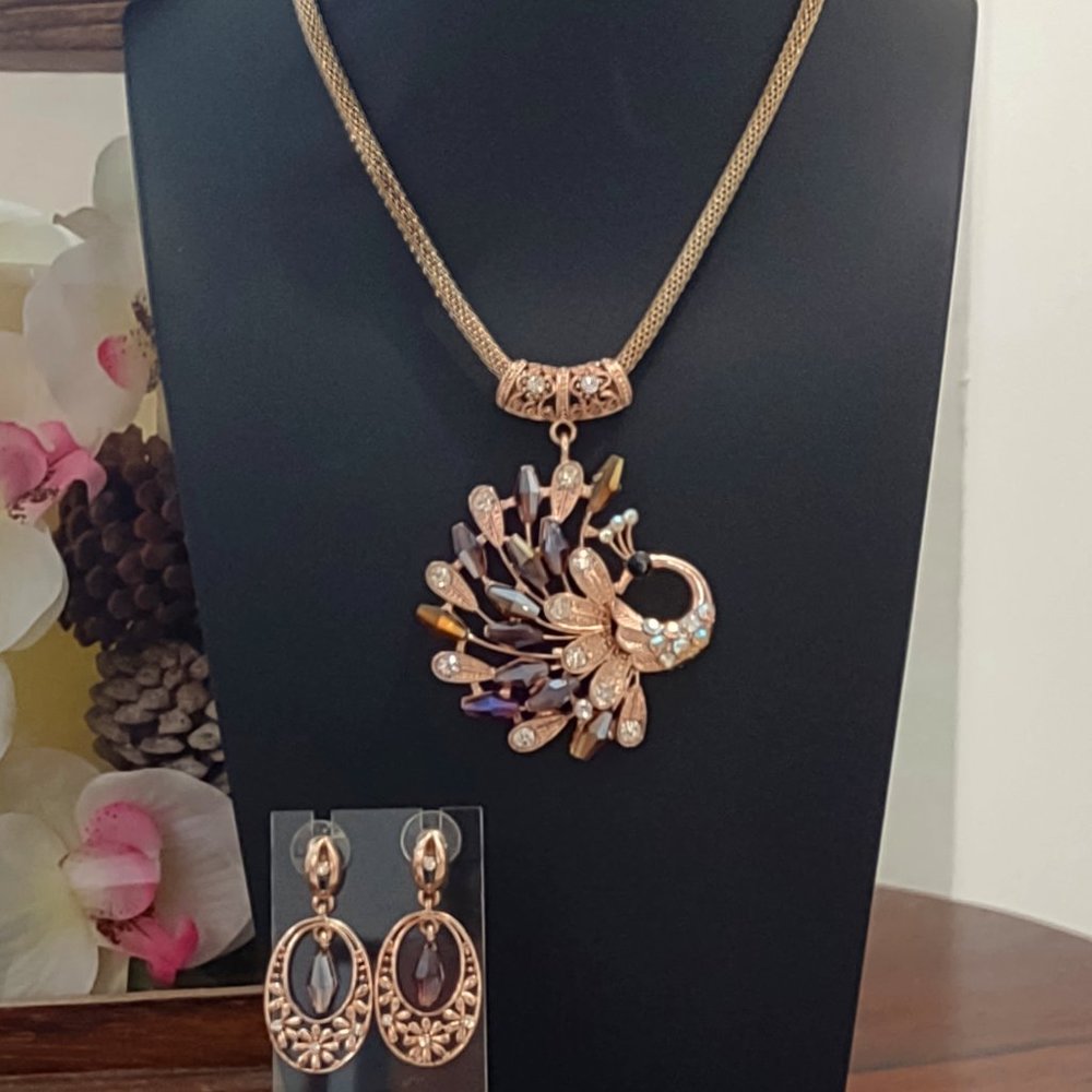 Vintage Rose Gold Peacock Pendant Necklace with Earrings